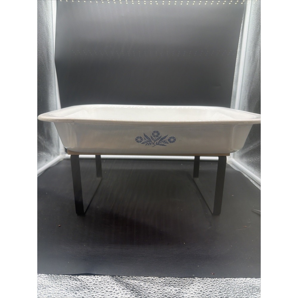 Vintage White Corning Ware Cornflower Blue A-76 Casserole Roaster 14 X 11-1/2"